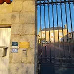 Près De L'eau, Avec Piscine Chauffée