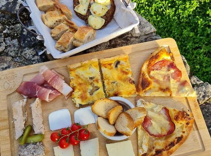 Près De L'eau, Avec Piscine Chauffée Appartement *