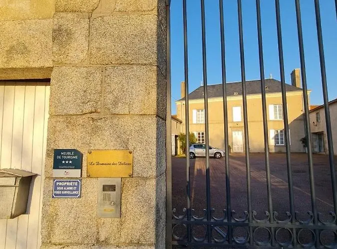 Près De L'eau, Avec Piscine Chauffée