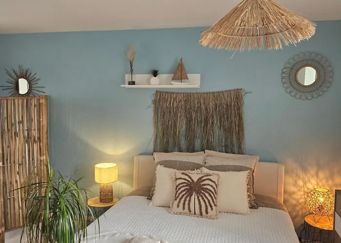 Près De L'eau, Avec Piscine Chauffée * La Roche-sur-Yon